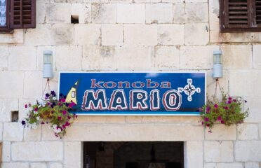 Restoran Mario- Seafood Restaurant Rogoznica